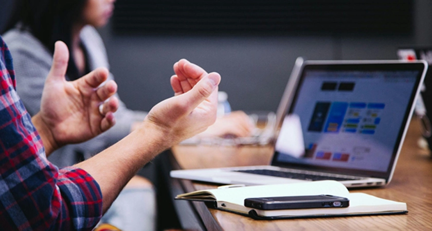 The Difference Between a Business People Pass and One They Remember